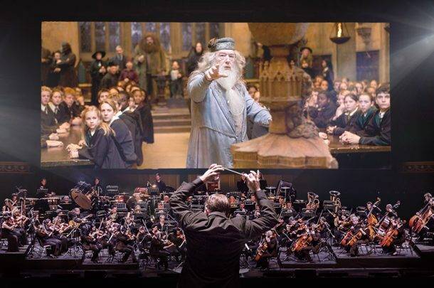 HARRY POTTER ET LA COUPE DE FEU