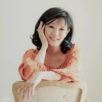 MOMO KODAMA